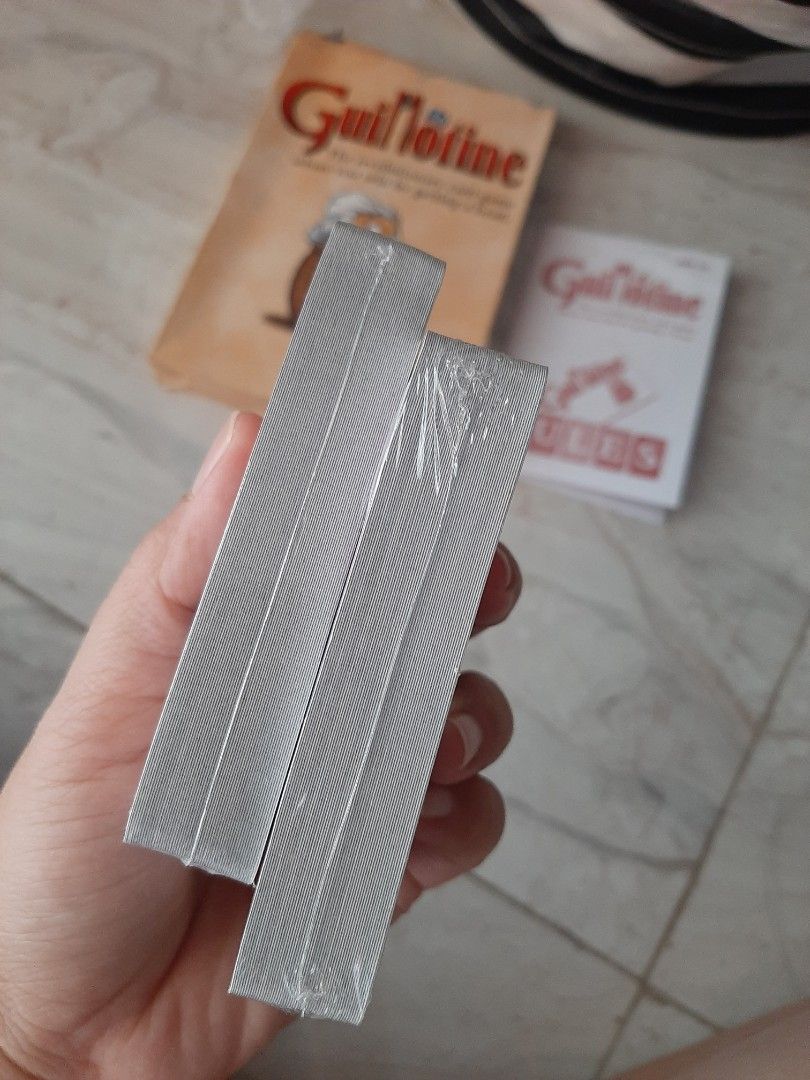 Guillotine card game, Toys & Collectibles, Permainan Papan & Kartu di