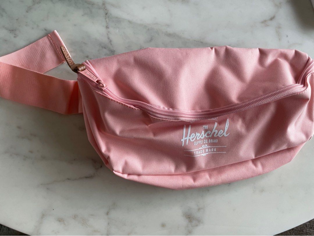 Pink herschel best sale fanny pack