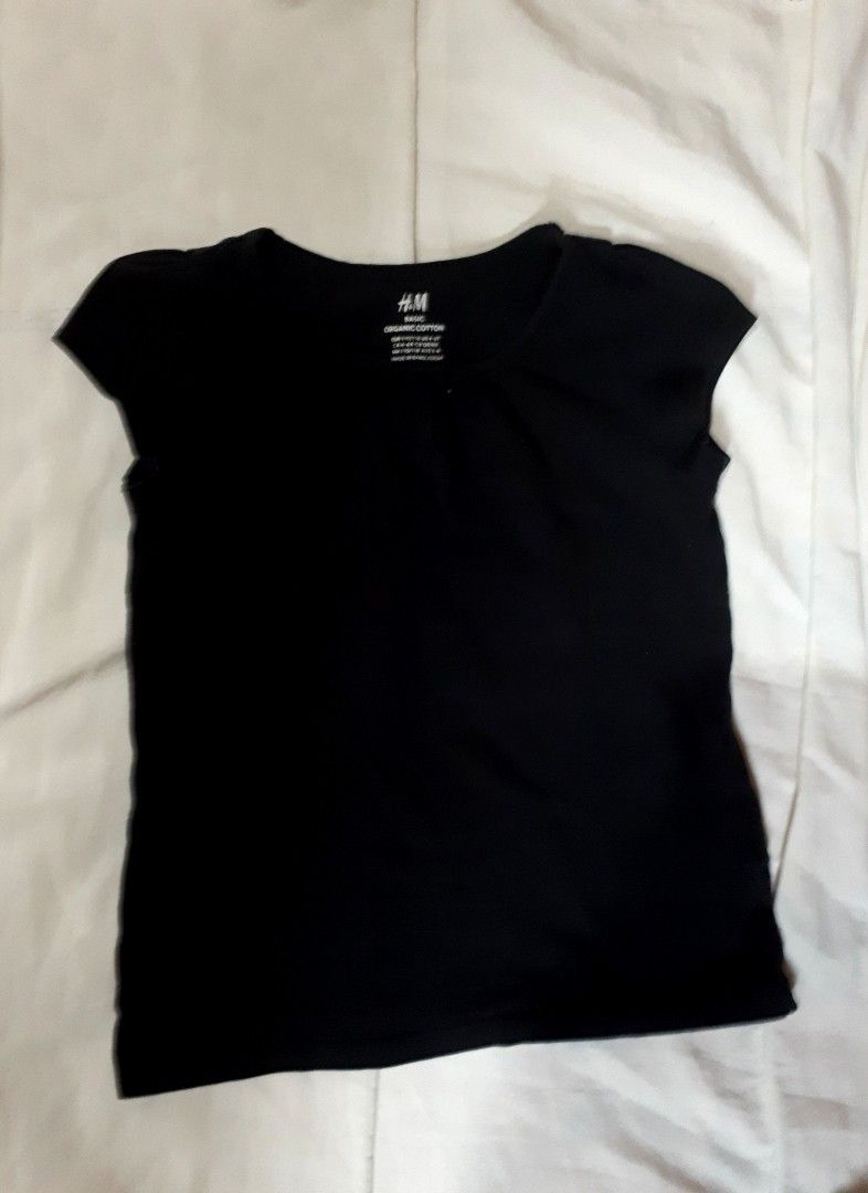 H&M top 4-6y (Category: Babies & Kids Fashion) located in Balanga. Submitted by _thriftizen (Listing ID 1198443789, Image 2). Description: .