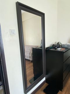 (Category: ) located in . Submitted by kanikathukral (Listing ID 1198409971, Image 1). Description: .