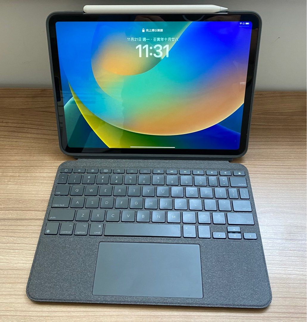 iPad Pro 11吋M2（第4代） 256GB Wi-Fi 太空灰+ Logitech Combo touch