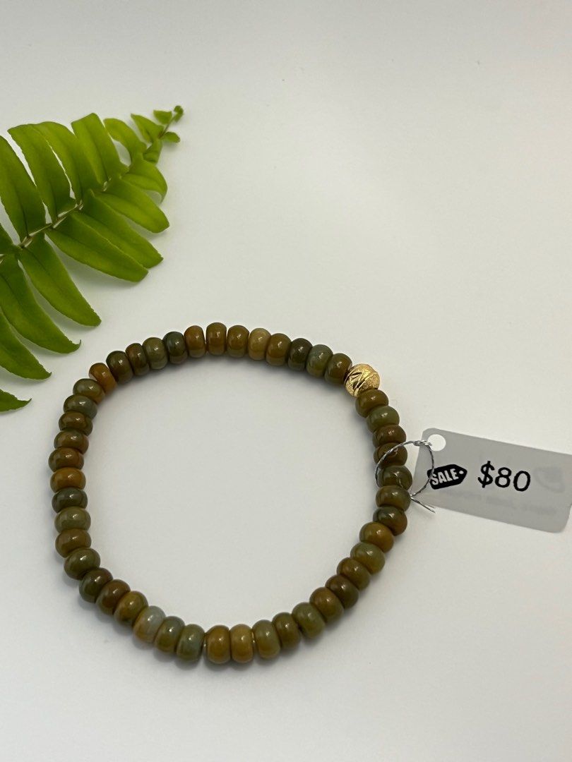 Jade bracelet, Women's Fashion, Jewelry & Organisers, Bracelets on