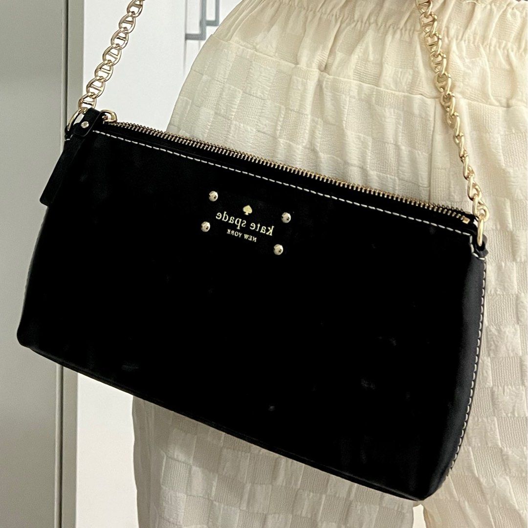 Kate Spade Black Shoulder Bag with Gold Chain, Luxury, Bags & Wallets on  Carousell