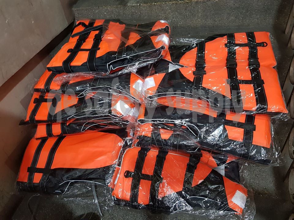 Life Vest Life Jacket Heavy Duty Dalang Time, Sports Equipment, Sports
