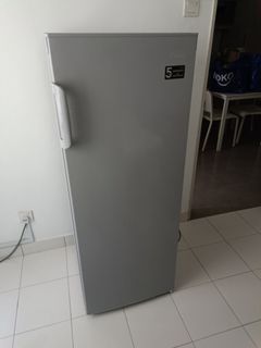 Midea upright Freezer 188L MUF-208SD