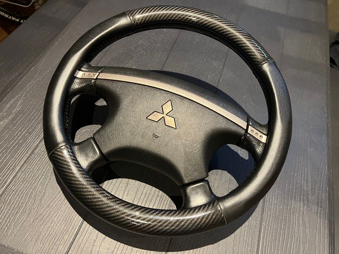 Mitsubishi Adventure Steering Wheel fits all Adventure models even