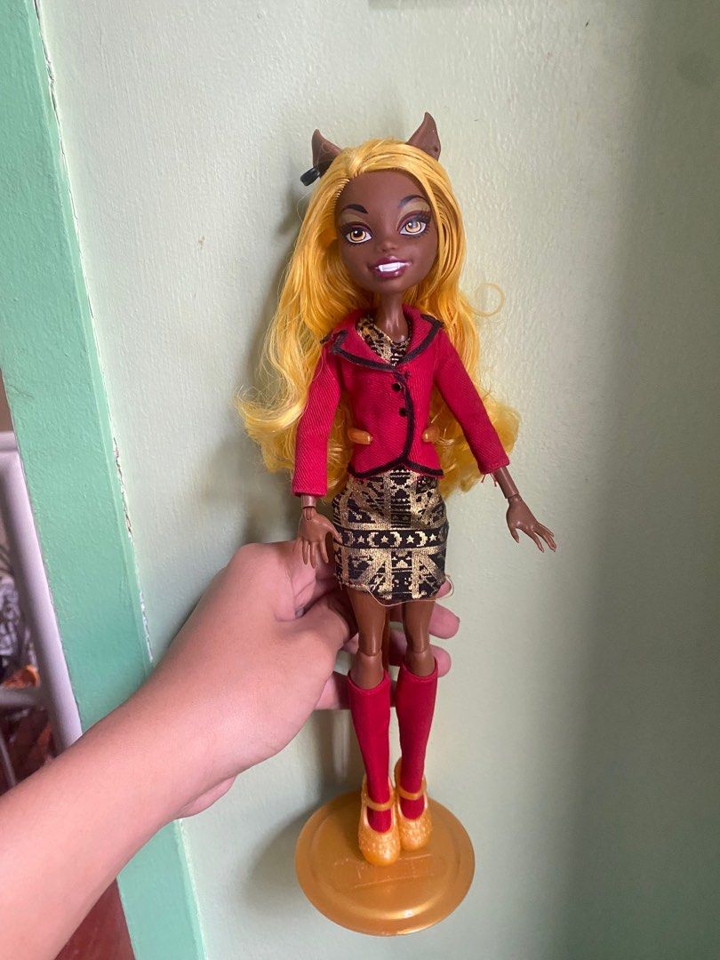Claudia wolf monster high deals