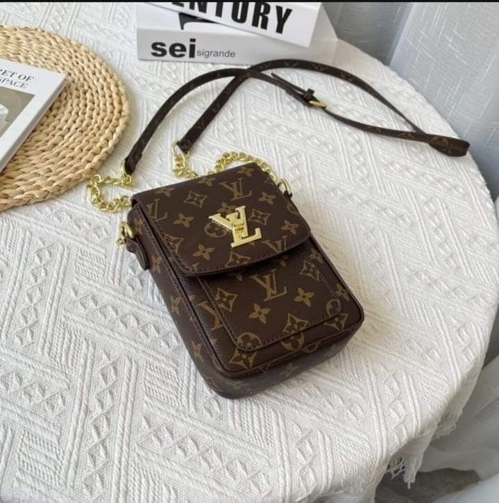 ➡️NEW LV LOUIS VUITTON + Exclusive BOX and Cover BAG, Luxury, Bags &  Wallets on Carousell