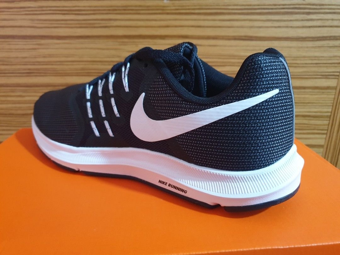NIKE RUN SWIFT MEN RUNNING SHOE, Men's Fashion, Footwear, Sneakers on