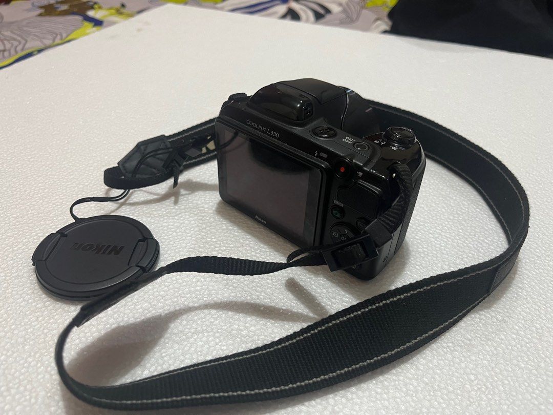 Sacoche Pour Appareil Photo – Compatible Nikon Coolpix L330, L830 – Noir, Sangle Incluse – Protection Anti-Chocs