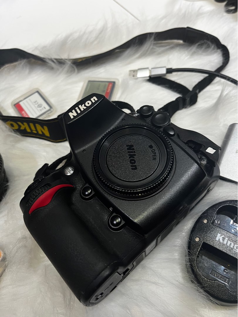 nikon d700 (full set), Photography, Cameras on Carousell