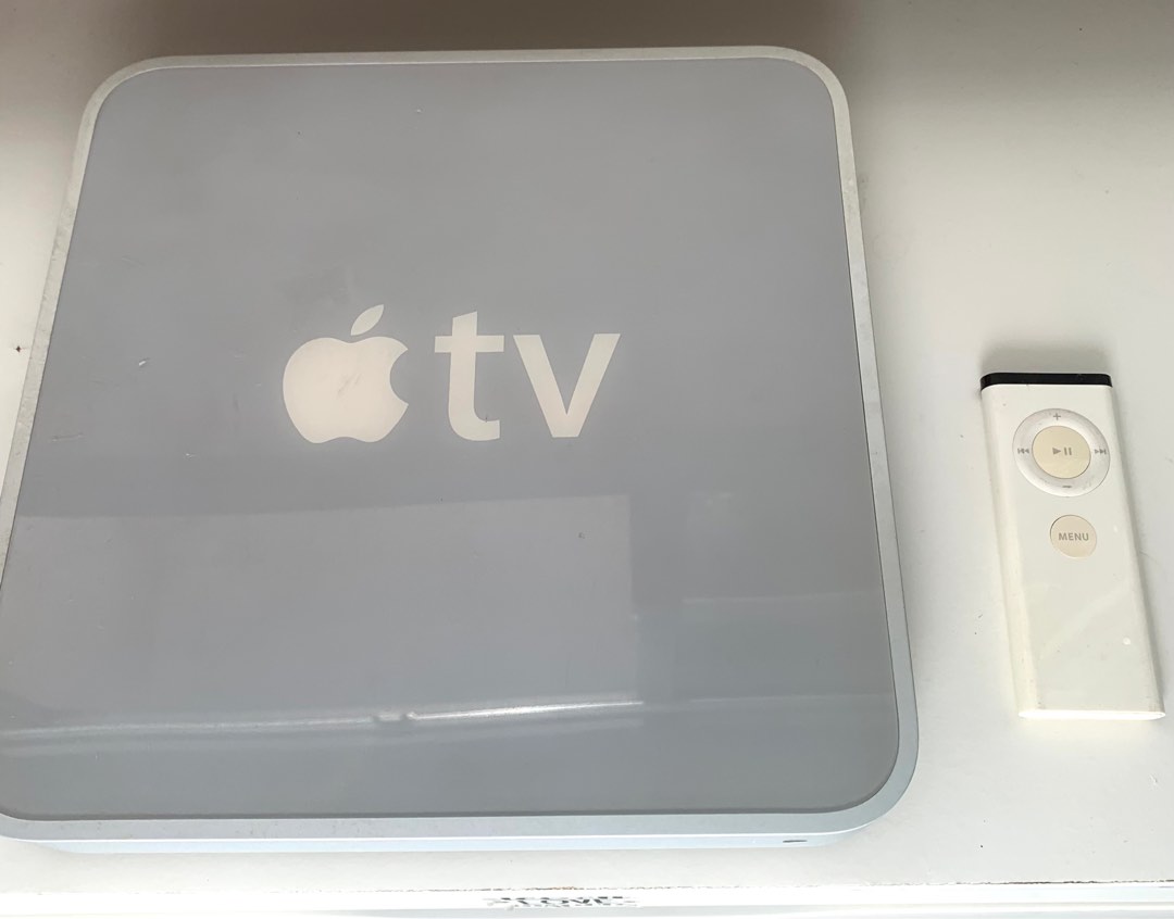 Old Apple TV, TV & Home Appliances, TV & Entertainment, Entertainment