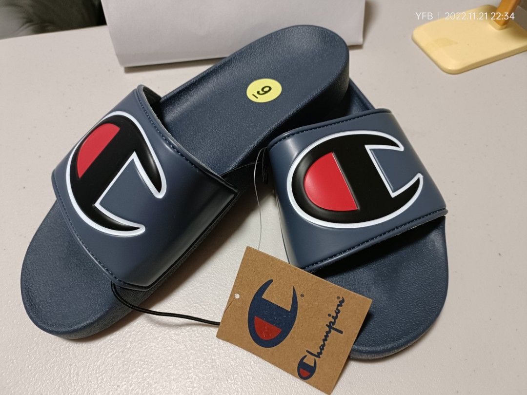 Original CHAMPION Men's slide size 9 