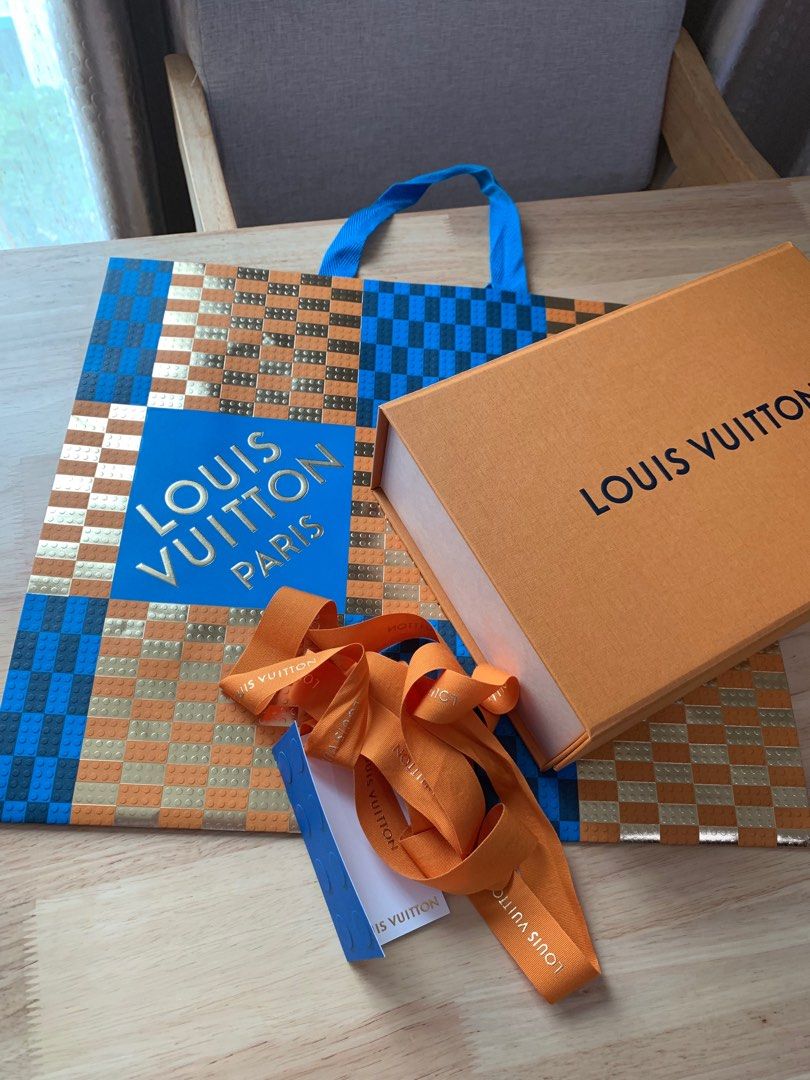 LOUIS VUITTON LV PAPER BAG: FAKE OR ORIGINAL, Luxury, Bags & Wallets on  Carousell