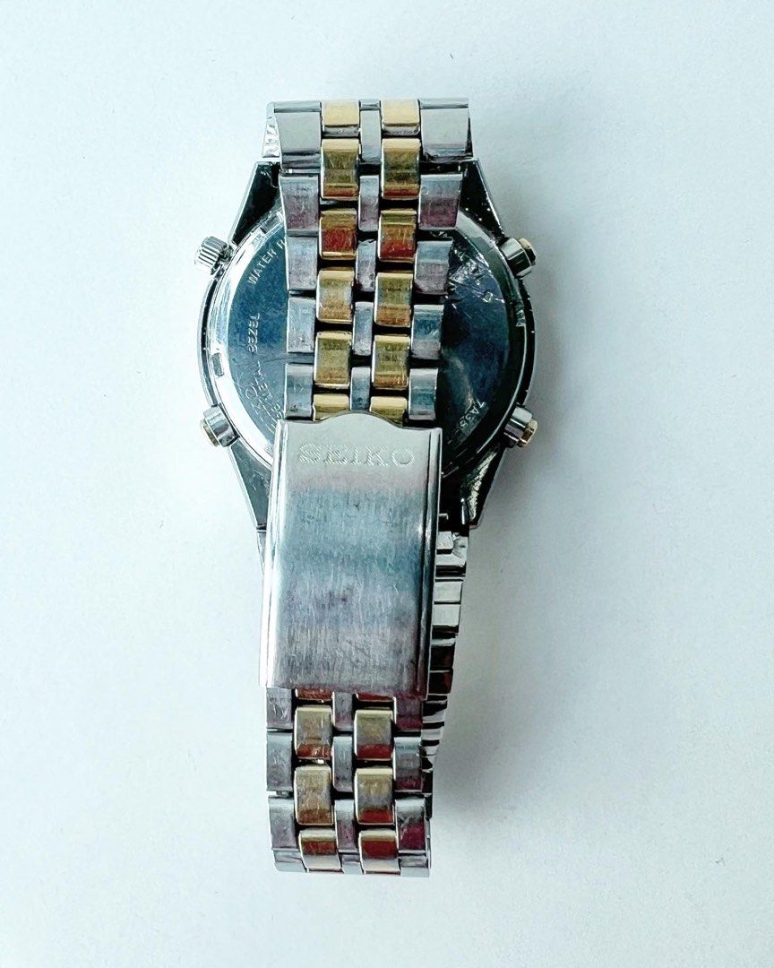 Original Seiko Speedmaster James Bond 7a38-7080 Quartz Chronograph, Men's  Fashion, Watches & Accessories, Watches on Carousell