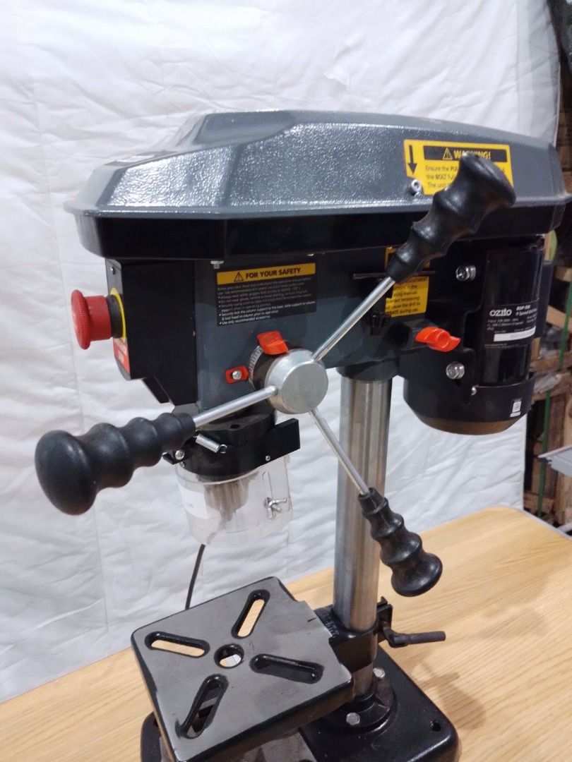 Ozito 9 Speed Drill Press BDP500, Commercial & Industrial