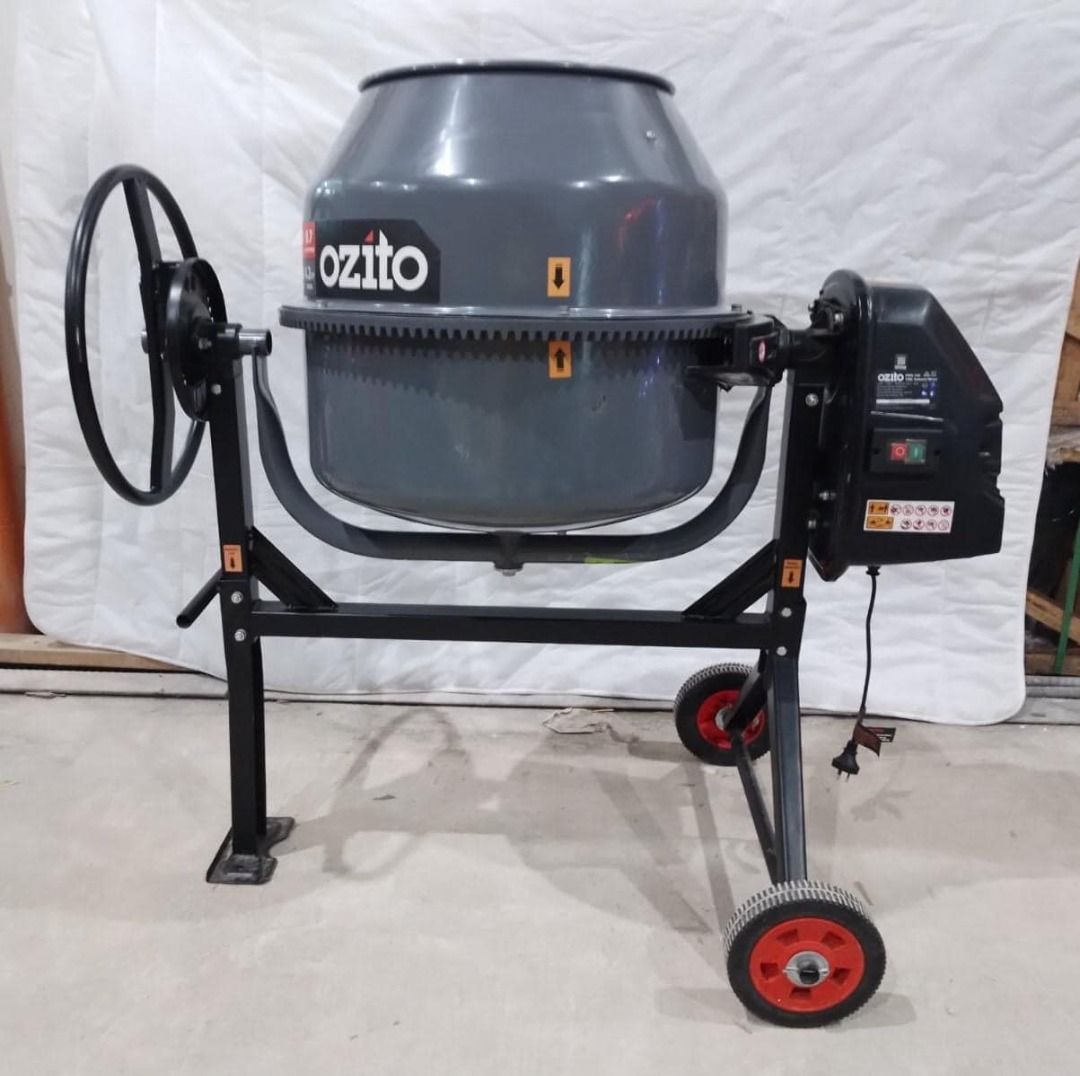 Ozito Cement Mixer, 120L 550W (CMX120), Commercial & Industrial