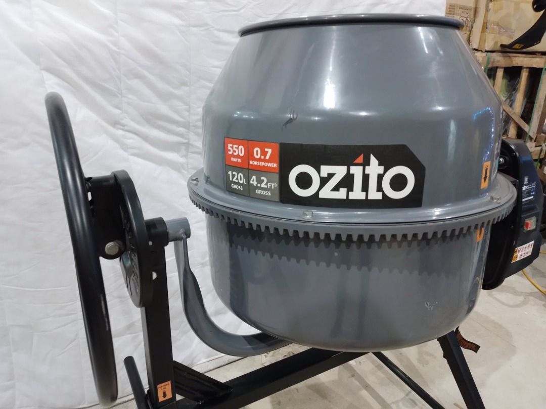 Ozito Cement Mixer, Commercial & Industrial, Construction & Building