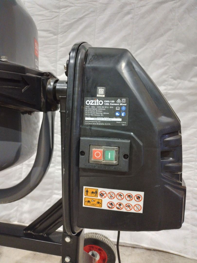 Ozito Cement Mixer, Commercial & Industrial, Construction & Building