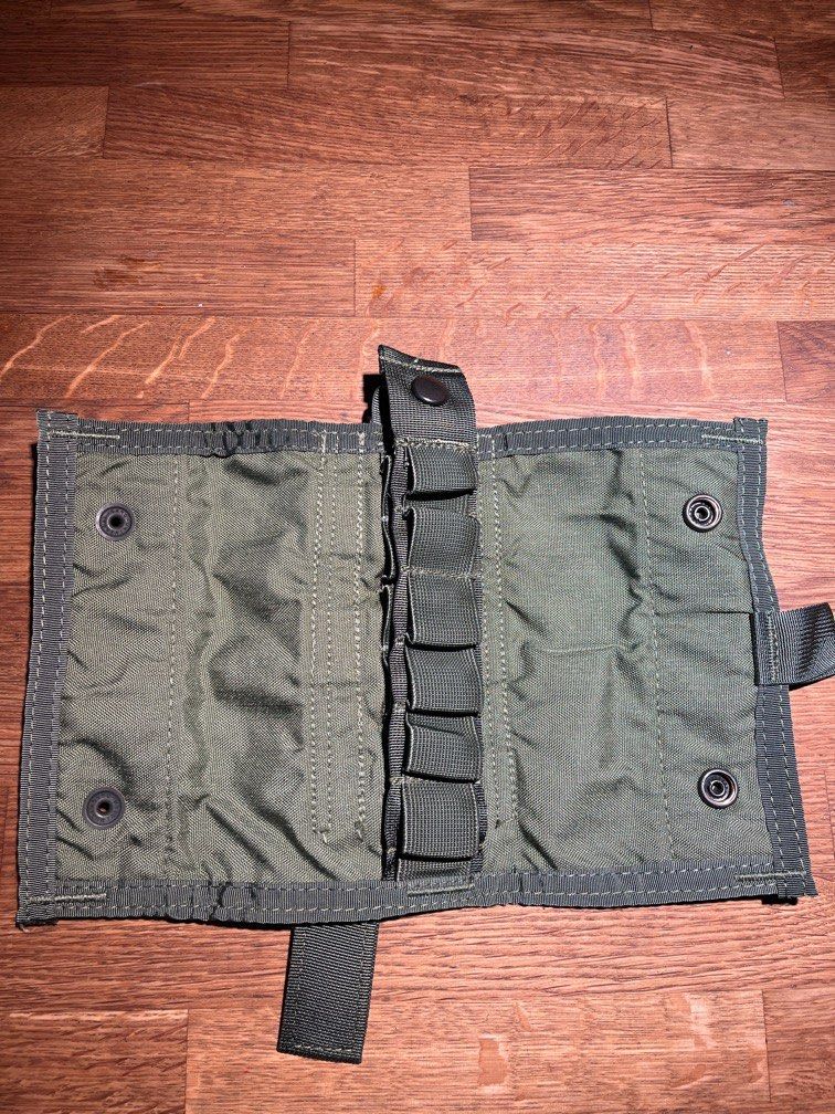 Paraclete Smoke Green 12 rd Shotgun Shell Molle Pouch., Sports