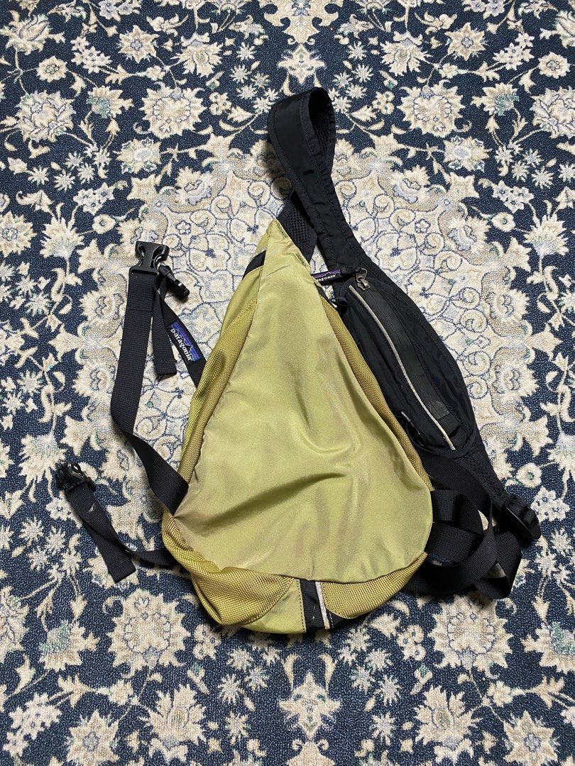 Patagonia Crossbody Bag, Men's Fashion, Bags, Sling Bags on Carousell