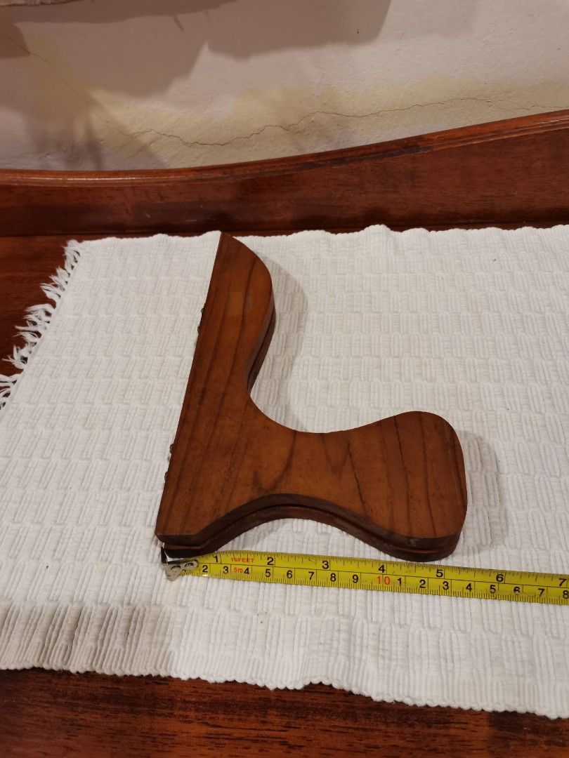 Plate stand Wood, Furniture & Home Living, Home Decor, Other Home