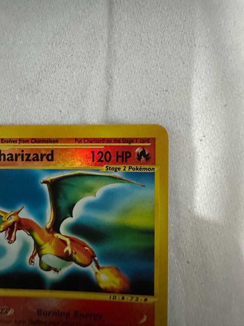 Pokémon card Expedition Charizard Reverse Holo 1/2, Hobbies