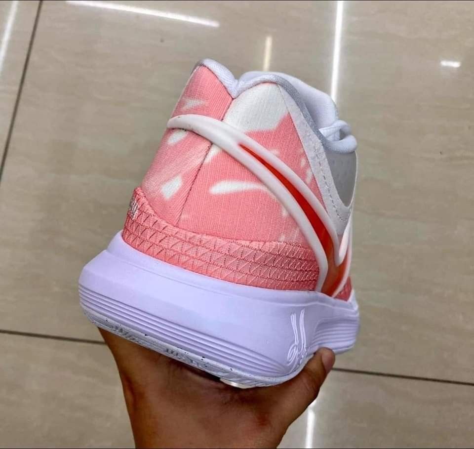 Pink kyrie hot sale