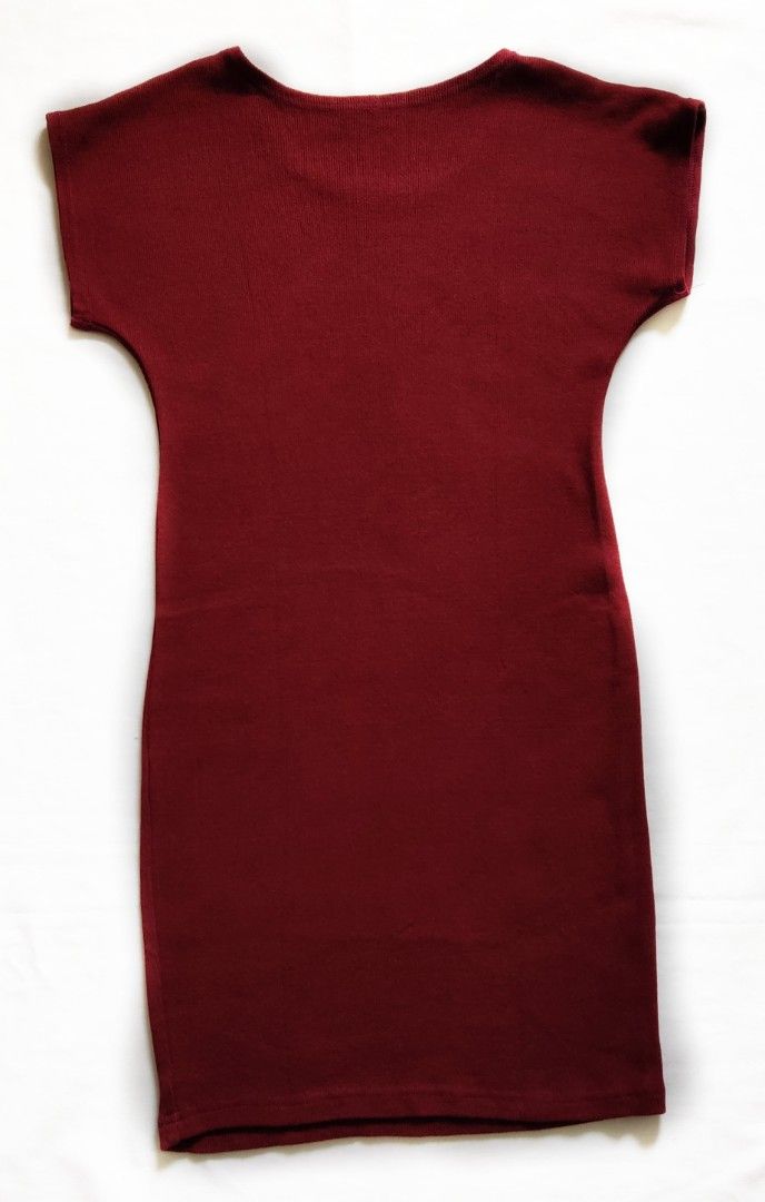 Rib-knit BodyCon Stretchable Freesize Dress (Category: Dresses) located in Balanga. Submitted by shi.made (Listing ID 1198350080, Image 3). Description: CONDITION: TOP MINT with no signs of usage. FEATURES: •Rib-knit fabric stretchable Hard-Cotton-Like Fabric SIZE: BUST: stretches up to 48inches circumference LENGTH FROM SHOULDER TO BOTTOM SEAM: 34 inches •Best Fit for all sizes ° Color and appearance of the product may be slightly different from