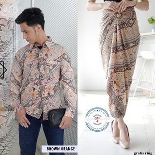 Rok batik lilit