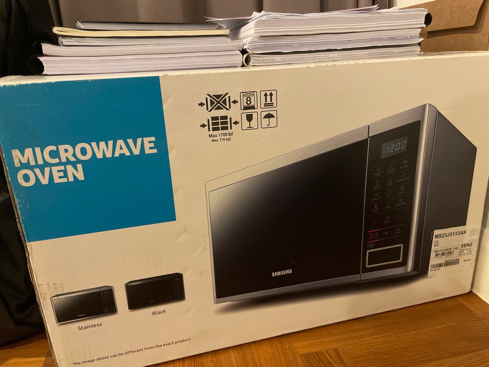 Samsung microwave oven (black stainless), TV & Home Appliances, Kitchen