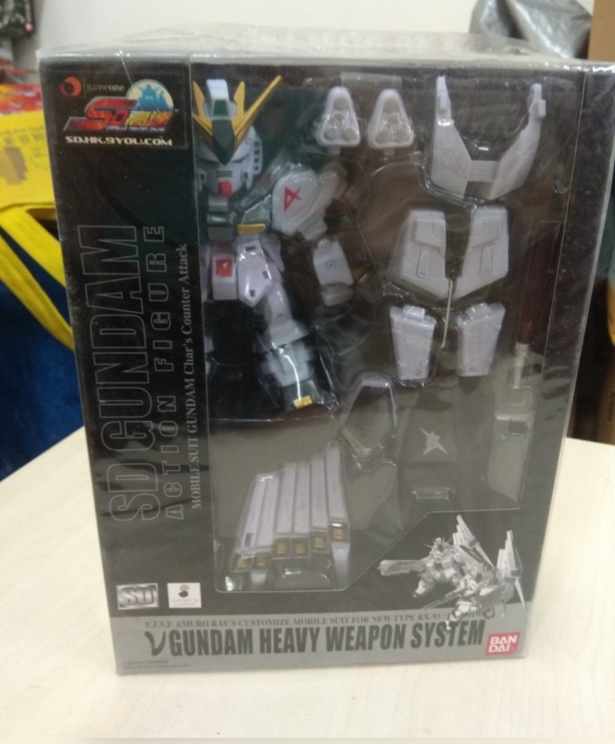 thumbnail image 2 of P-Bandai: MG 1/100 Hi-nu Gundam Ver. Ka HWS (Heavy Weapon System... 2 of 14
