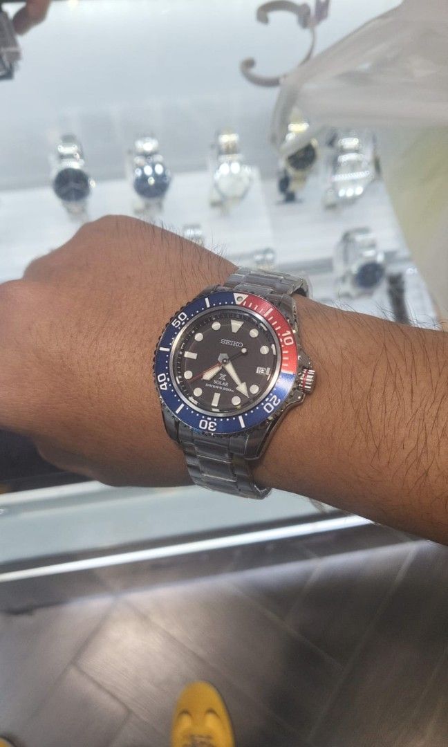 Seiko Prospex SNE591P1 Solar Black Dial Pepsi Bezel Man's Diver Watch 200m,  Luxury, Watches on Carousell