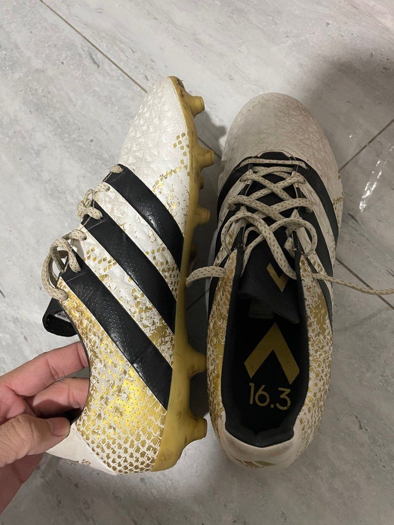 Sepatu futsal store adidas ace 16