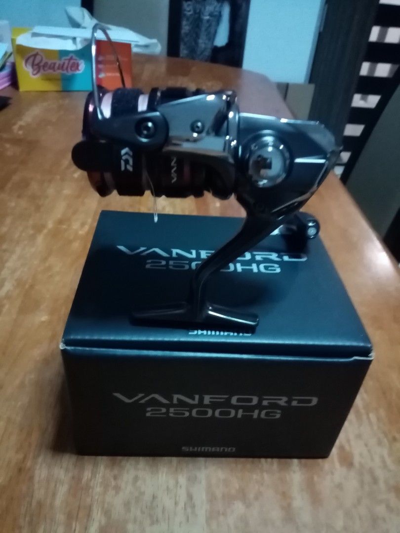 Shimano Vanford 2500, Sports Equipment, Fishing on Carousell