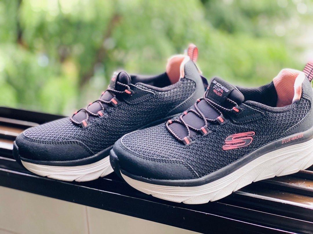Sketcher Shoes Women s Fashion Footwear Sneakers on Carousell