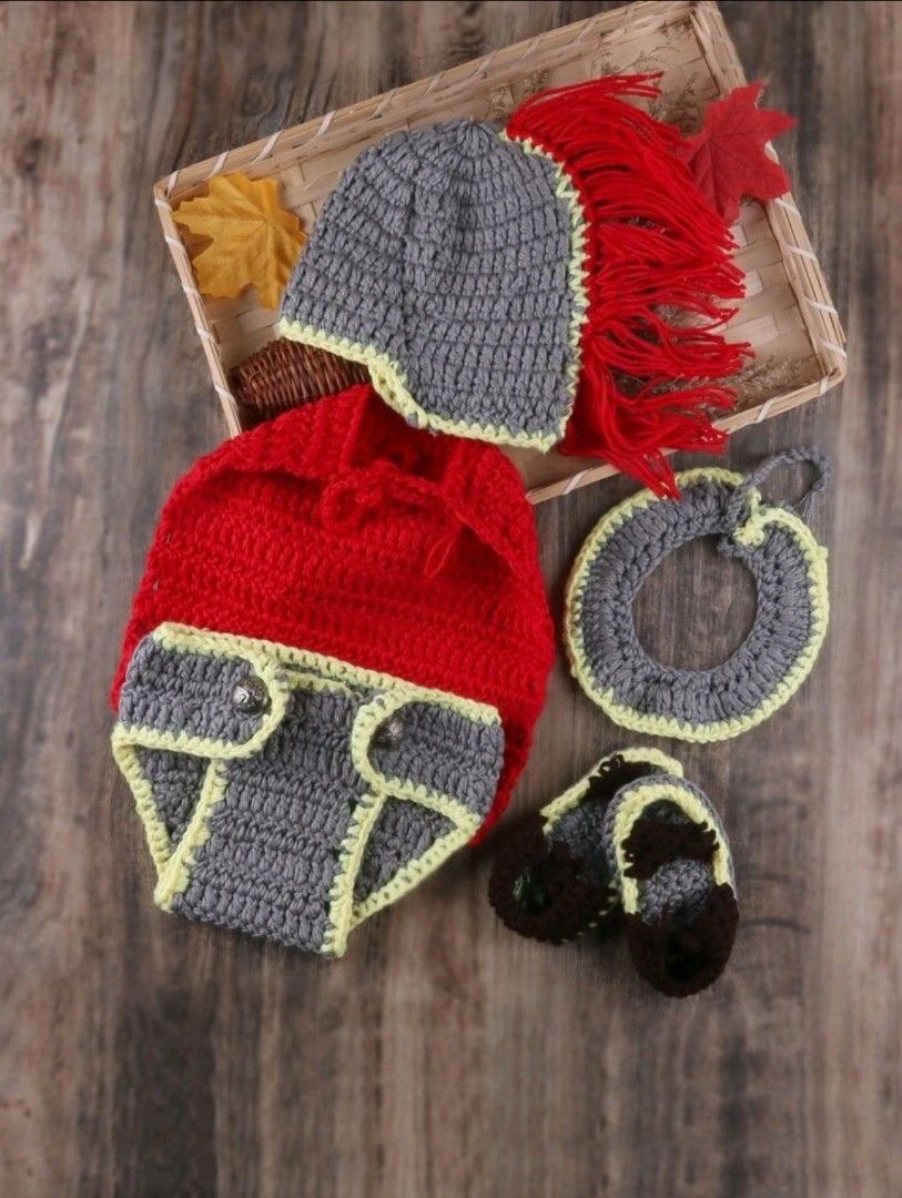 SPARTAN BABY COSTUME SET (Category: Babies & Kids Fashion) located in Antipolo. Submitted by curatedbyvinz (Listing ID 1198352895, Image 3). Description: Baby - New Born Spartan Costume Set ONHAND • Head Dress • Cape • Chest Armour Top •Short •Slipper Contrast Mesh Knit Material Material: Cotton/Polyester Sizes: Chest/Waist: 6 inchs (Stretchable) Short Length: 6.1 inchs Fits: 0 - 6 months (Please see pictures) Perfect for your babies monthly mile