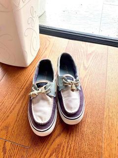 Sperry size 7.5 men authentic with box