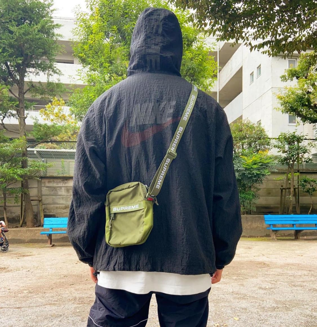 Supreme 22aw Puffer Side Bag BLACK - ショルダーバッグ