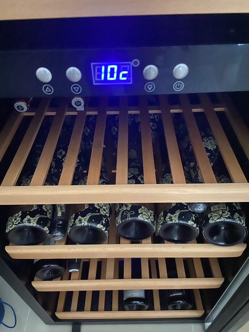 TECNO Wine Chiller KFSW180 Dual Temperature zones Storage up to