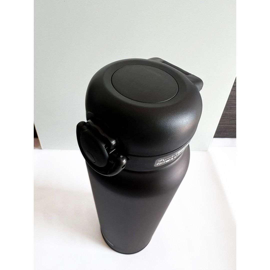 Thermos JNR751 750ML Stainless Steel Thermal Insulated Trendy & Light