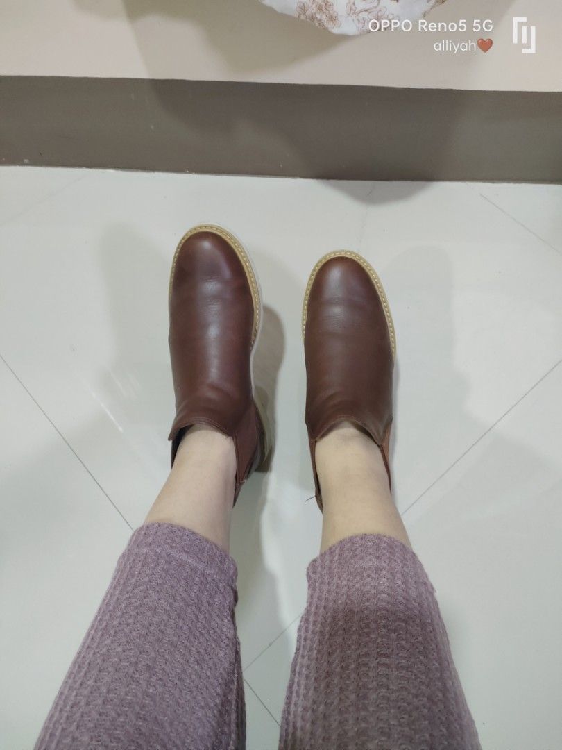 patent ankle boots flat