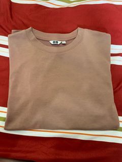 Uniqlo Airism Tee Pink