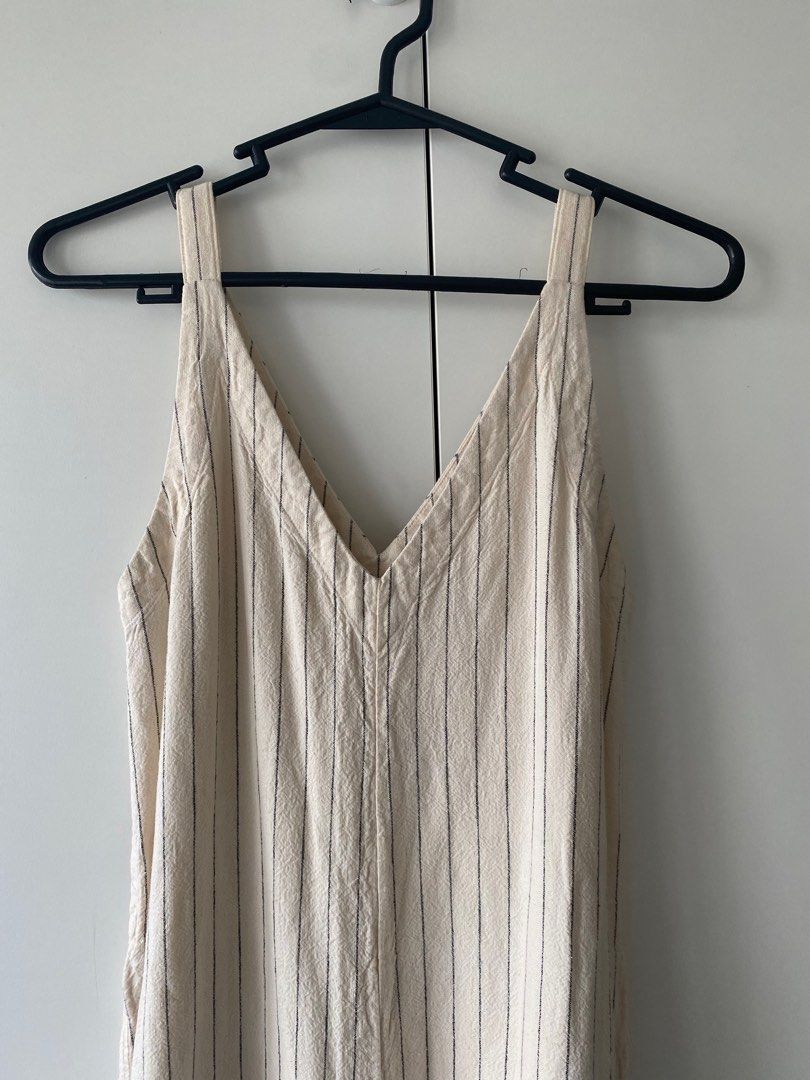 Uniqlo Linen Overalls, Women's Fashion, Dresses & Sets, Jumpsuits on