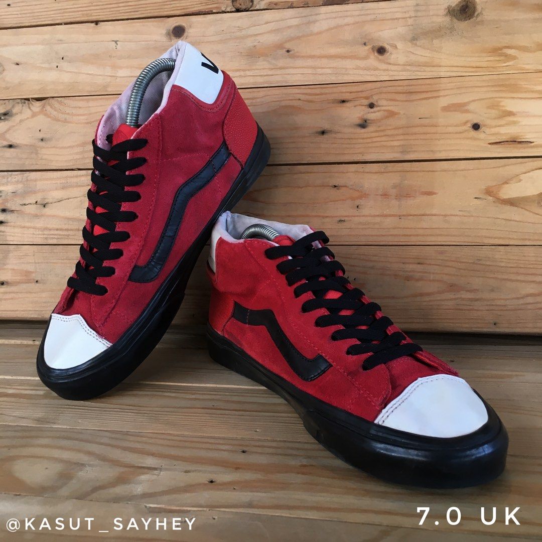 Vans old skool on sale year of the rooster