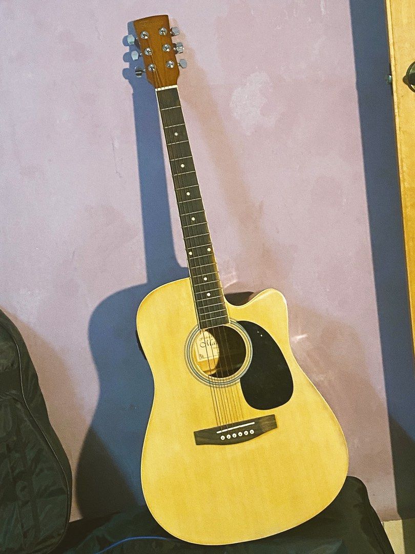 Frederick clearance martinez guitar