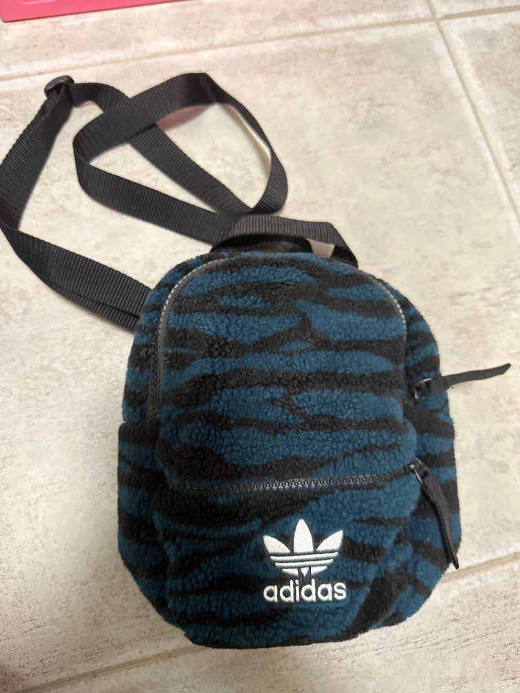Crossbody backpack deals adidas