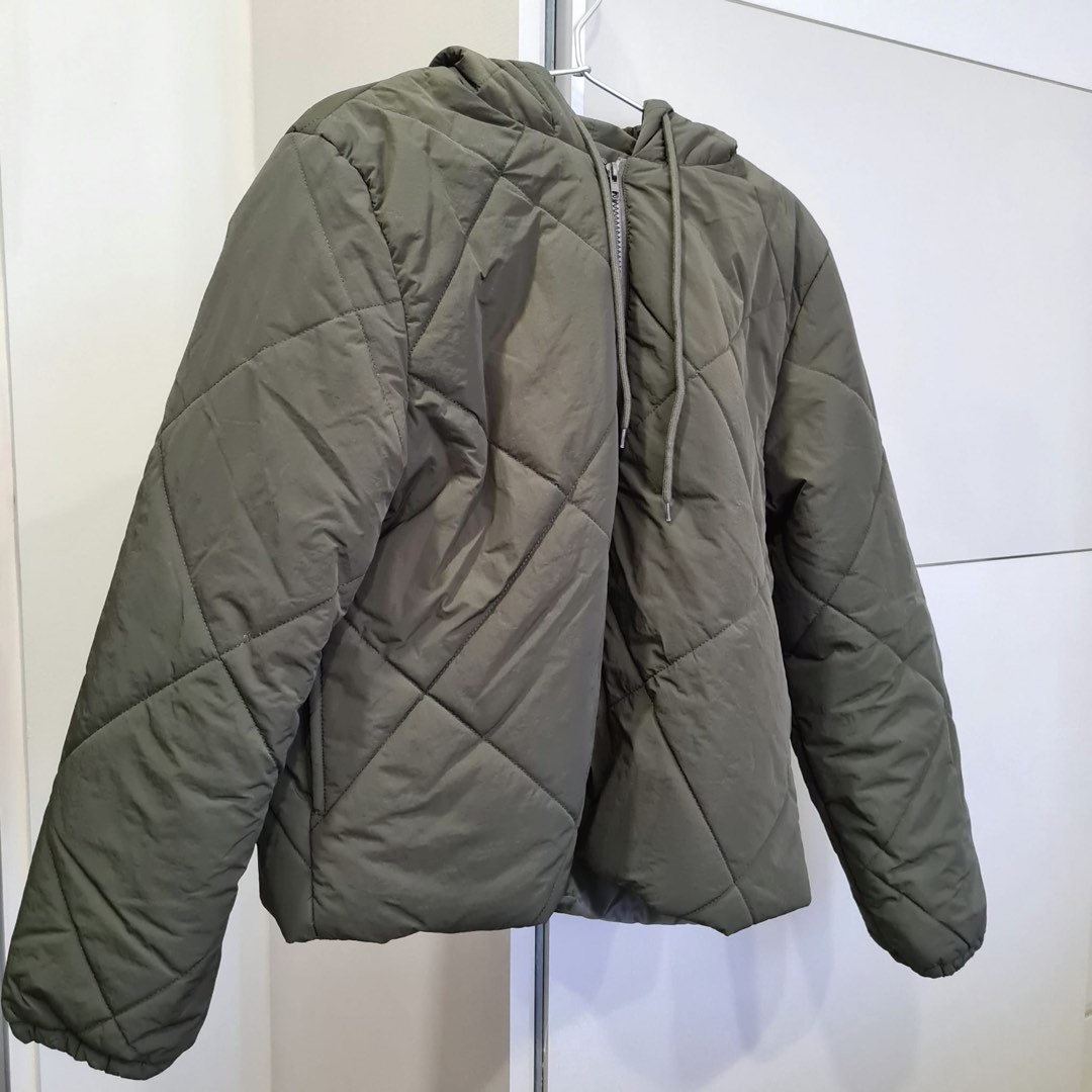 army green quilted jacket with pockets, Women's Fashion, Coats, Jackets