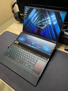 ASUS ROG Zephyrus Duo 16 GX650RX-XS97 16" Gaming Laptop