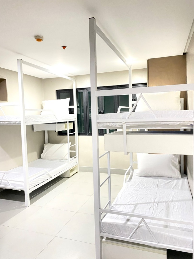 Bedspace for Rent at Link Living Poblacion, Property, Rentals